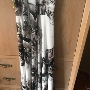 New Nordstrom long beautiful floral dress
